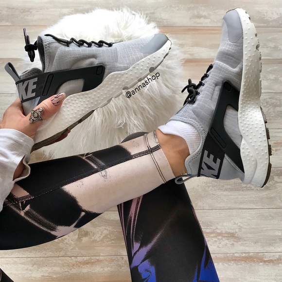 Nike Shoes - NWTNike Huarache Run Ultra!